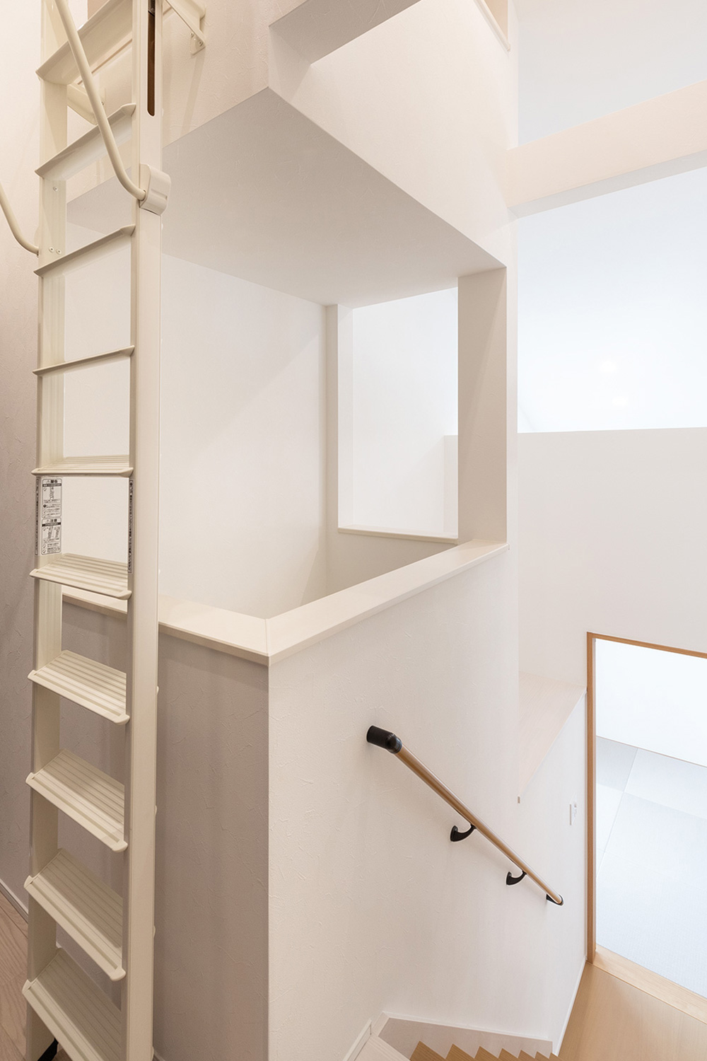 ロフト・吹抜け