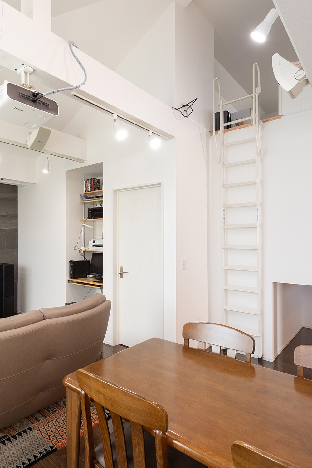 リビング・ダイニング・ロフト