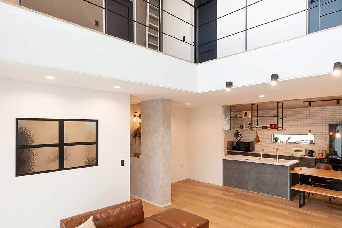 リビング・ダイニング・キッチン・吹抜け