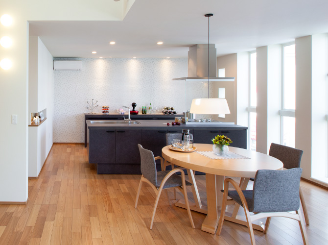 家づくりの手間が少なく納得の価格